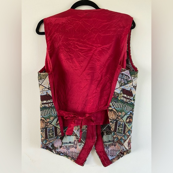 🍁🍂Fall Festive Vest🍁🍂🐿 - Picture 3 of 5